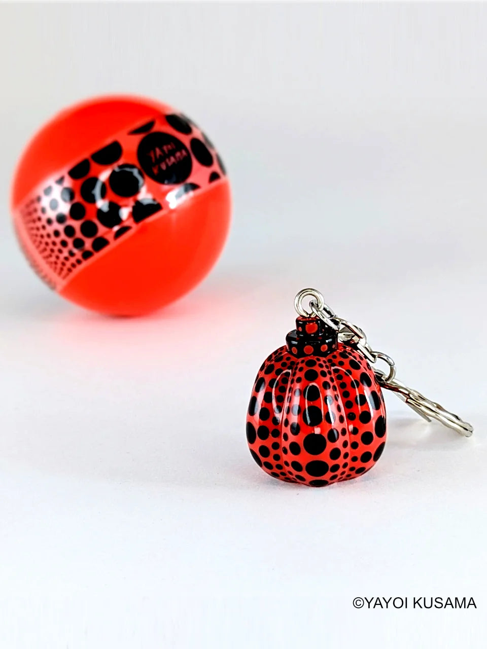 Yayoi Kusama - Pumpkin Charm Key Ring (Red)