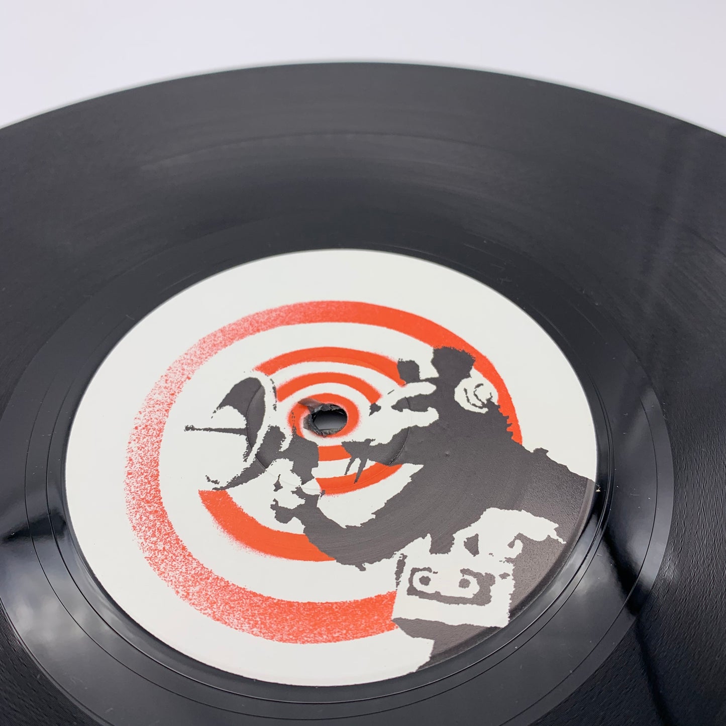 BANKSY - Dirty Funker - Future Radar Rat Vinyl Record (500 Edition, White Cover, Framed), 2008